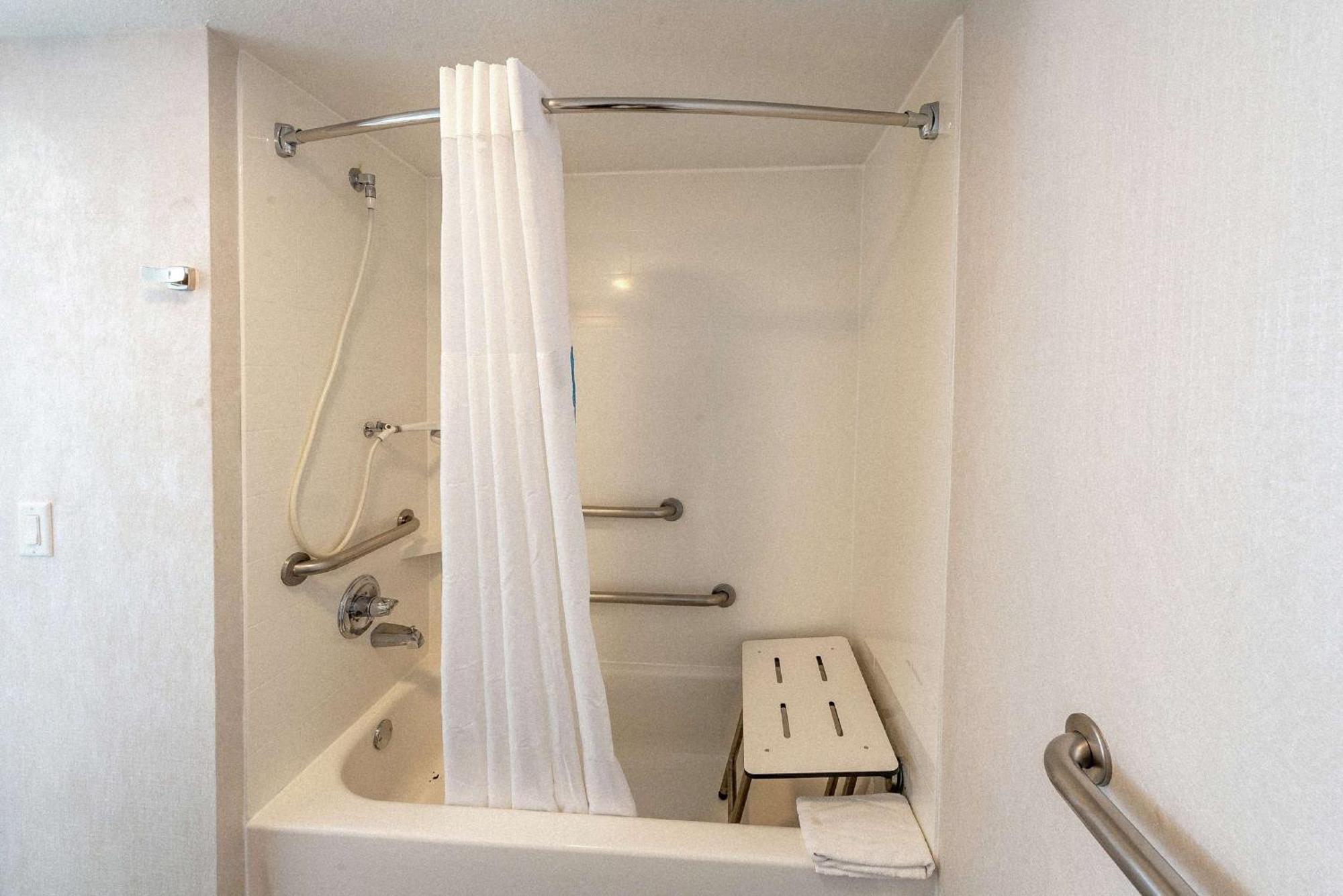 Hampton Inn Waco North Buitenkant foto