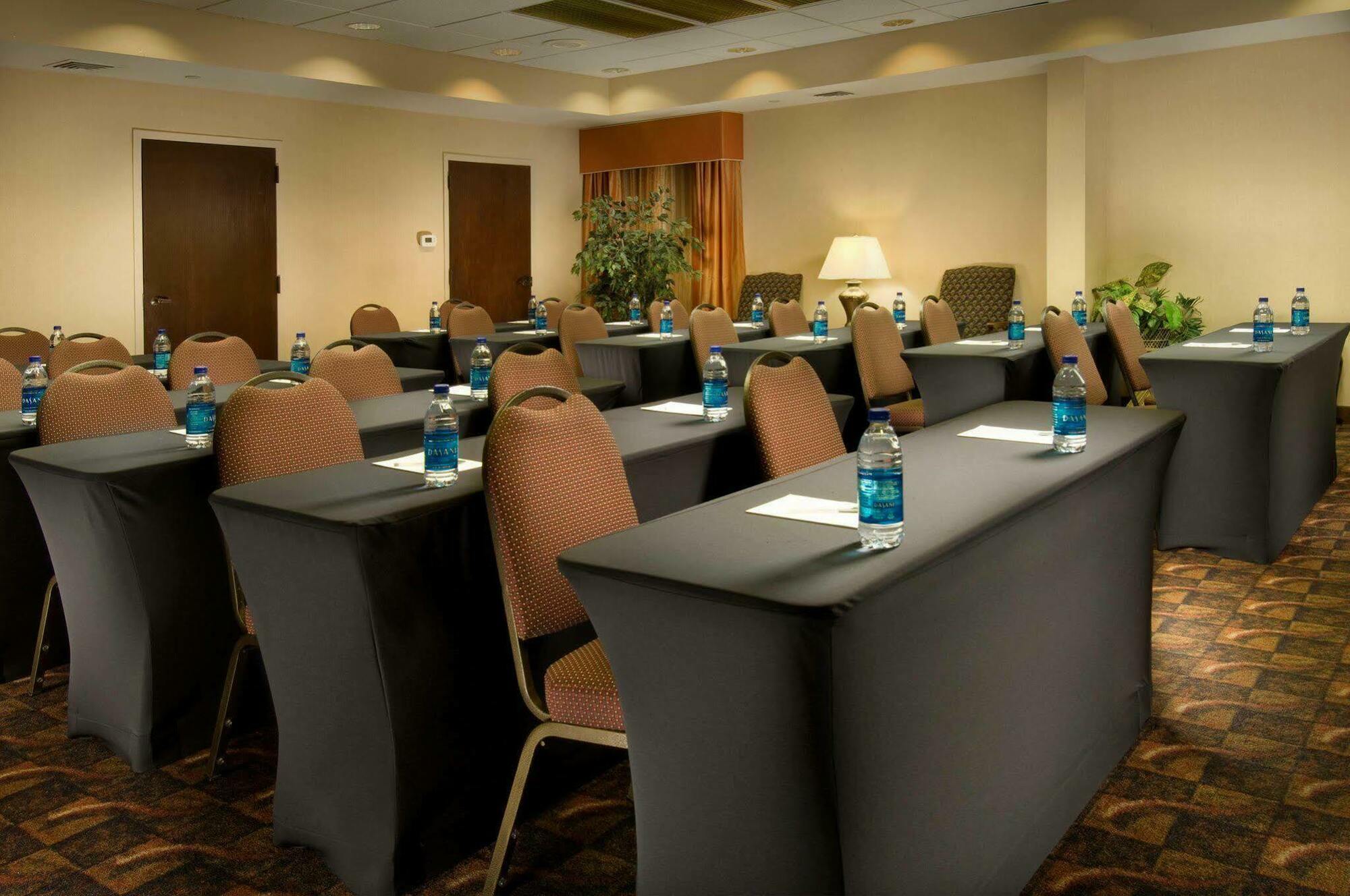 Hampton Inn Waco North Buitenkant foto