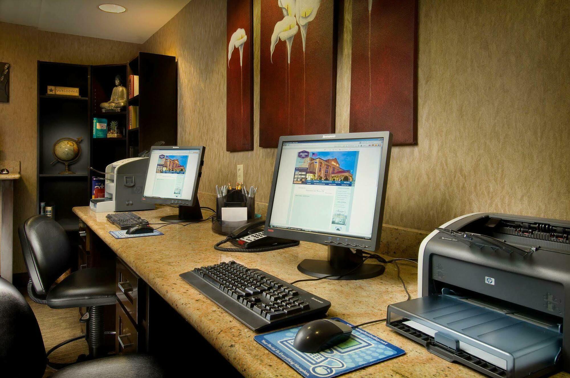 Hampton Inn Waco North Buitenkant foto